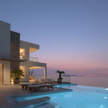 Villa Candia Lux, Cliffside Retreat & Beach Access, By Thinkvilla *