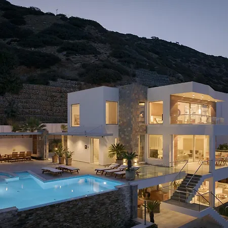 Candia Lux, Heated Pool & Beachfront Access, By Thinkvilla Villa *