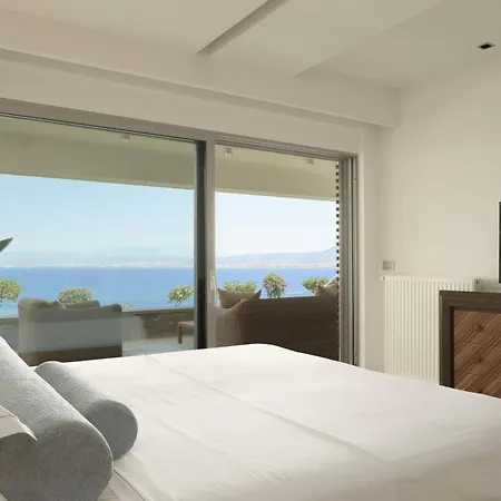 Candia Lux, Heated Pool & Beachfront Access, By Thinkvilla * Paleókasztro